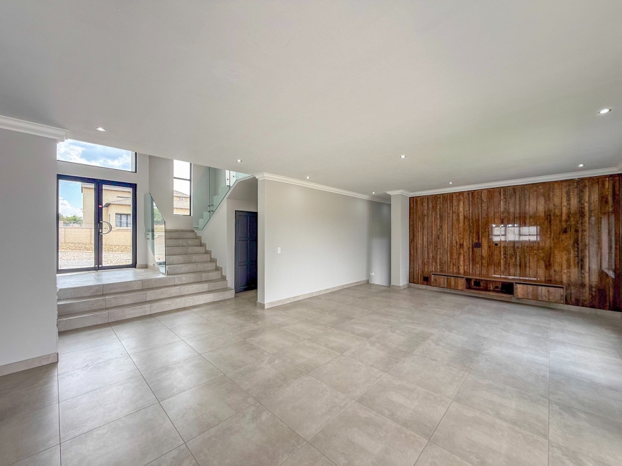 4 Bedroom Property for Sale in Xanadu Eco Park North West